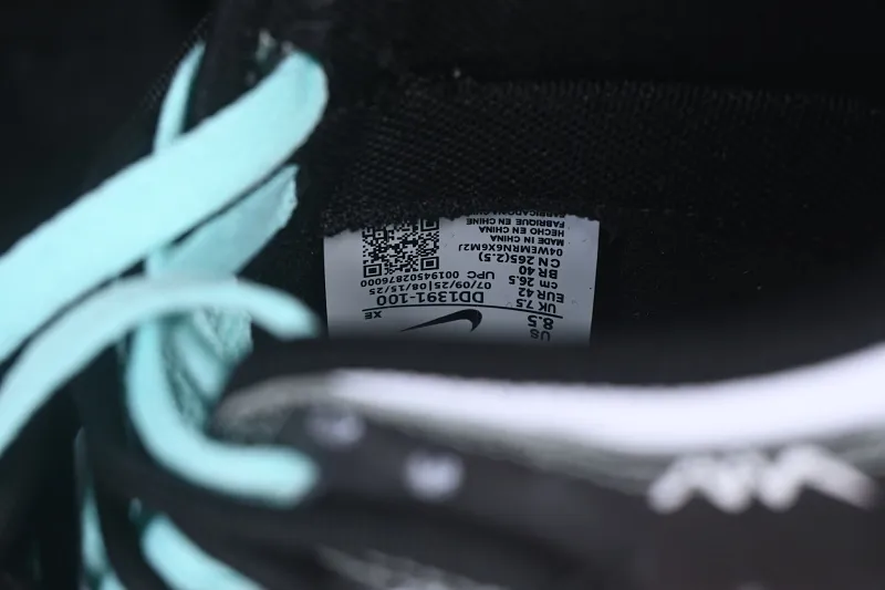 All categories Nk SB Dunk Series Nk SB Dunk Low High-end customized low-top sneakers Nike SB Dunk Low straps low-top casual sneakers DD1391-100